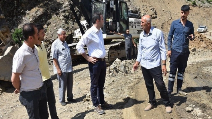 Batman'ı Muş'a bağlayacak yolda çalışmalar devam ediyor