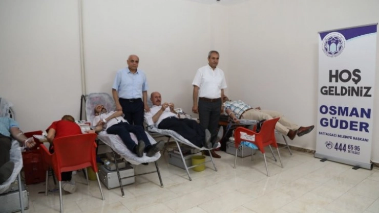 Battalgazi Belediyesi çalışanlarından örnek davranış