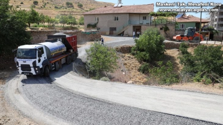 10 kilometrelik sathi kaplama çalışması