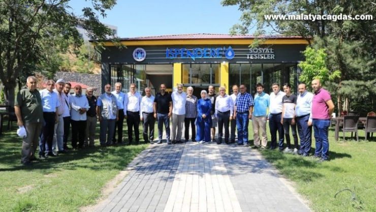 Hizmet ve yatırımlara STK'lardan tam not