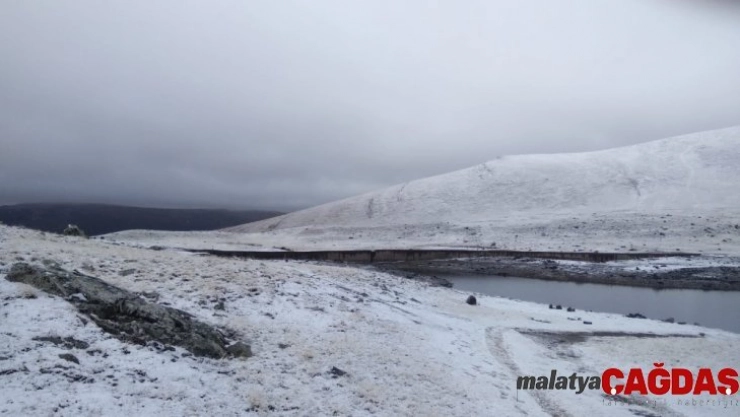Bayburt'ta karla karışık yağmur bekleniyor
