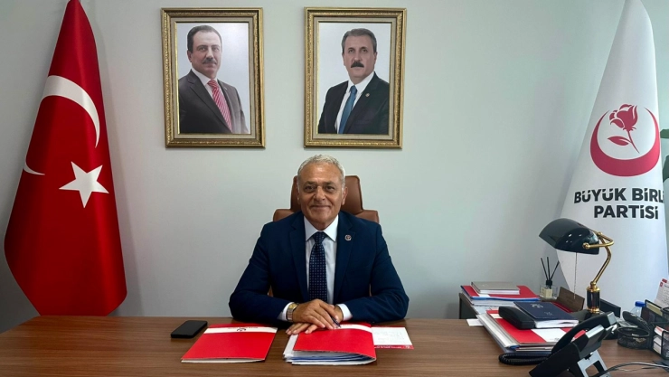 BBP'den Sosyal Medya Uyarısı: ''Bugün Tüketilen Yarınlarımızdır''