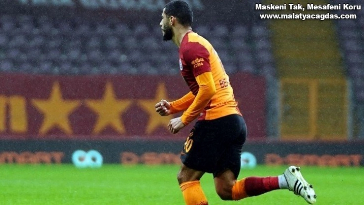 Belhanda hat-trick yaptığı topu aldı