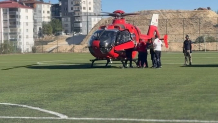 Vatandaşın imdadına ambulans helikopter yetişti