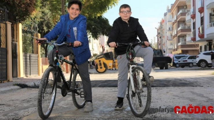 Bisiklet tutkunları, yolların yenilenmesinden memnun
