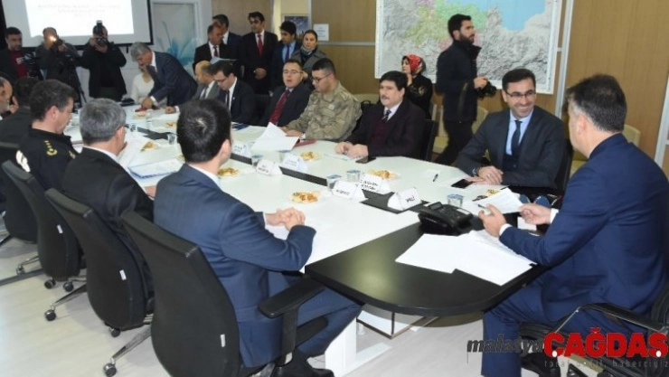 Bitlis'te 'Kadına Karşı Şiddetle Mücadele Toplantısı' düzenlendi