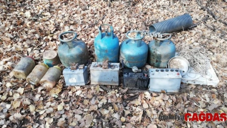 Bitlis'te terör örgütüne ait malzeme ele geçirildi