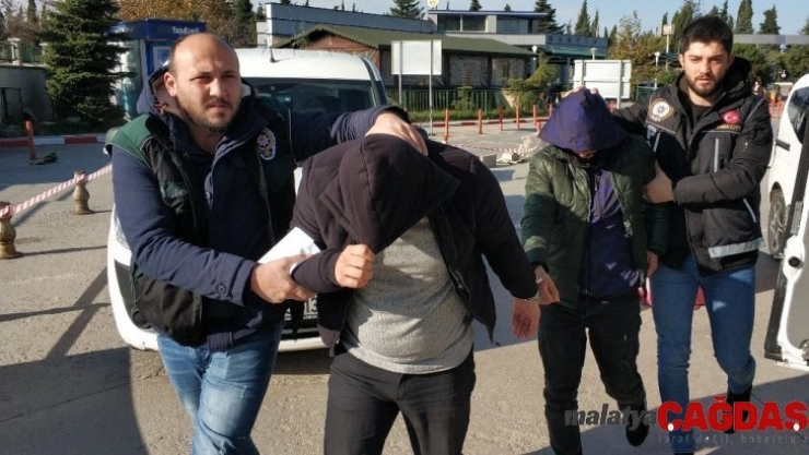 Bonzai ile yakalanan 5 kişi gözaltına alındı