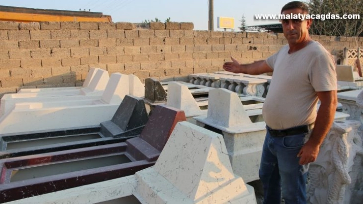 Bu mezarlar 'kolaylığı' ile dikkat çekiyor