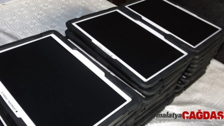 Burhaniye'de Bilim Sanat Merkezi sınavları başladı