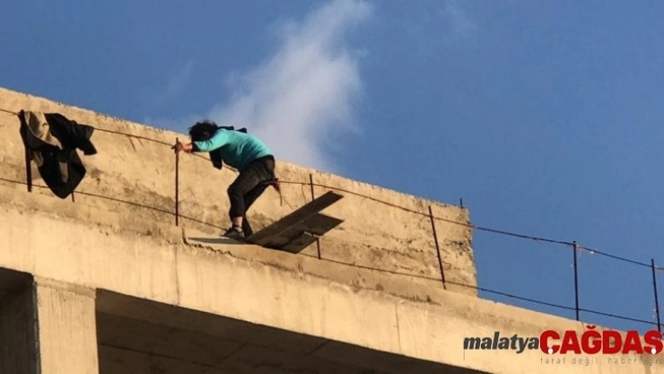 Bursa'da intihara kalkışan bir kişi polis tarafından kurtarıldı