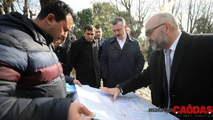 Büyükşehir Belediyesi'nden iki istasyona iki üstgeçit