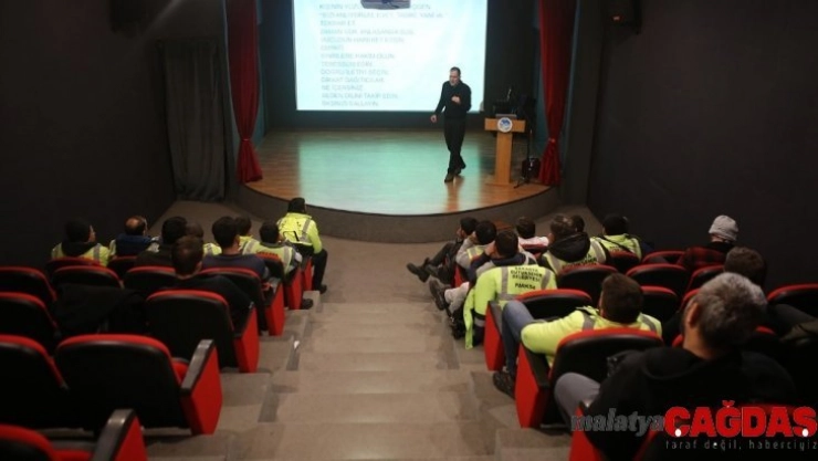 Büyükşehir'den kaliteli hizmet için eğitim