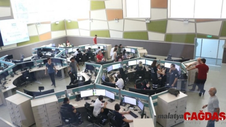 Çağrı merkezleri 112'de toplandı
