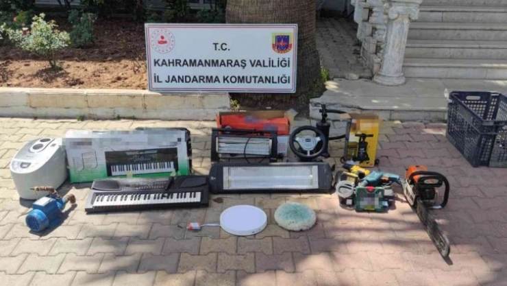 Çalınan eşyalar internette satılmadan ele geçirildi