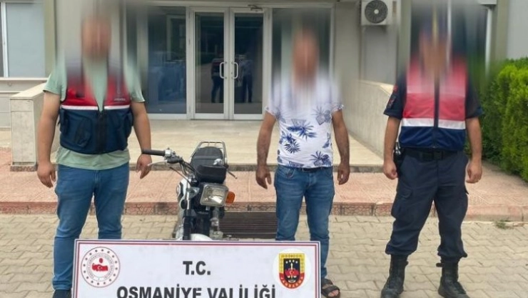 Çalınan motosiklet bulunarak sahibine teslim edildi