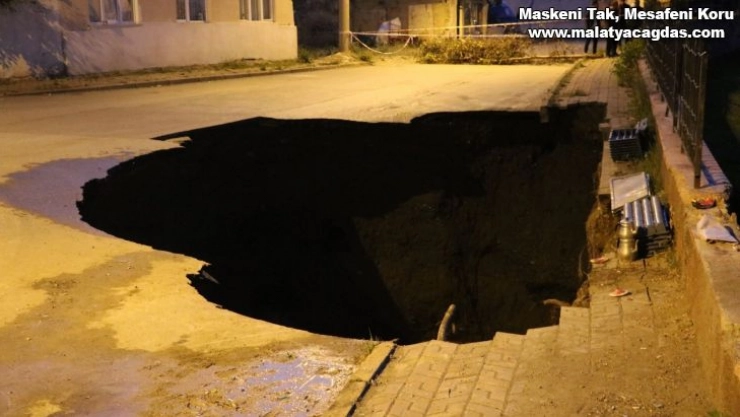 Çalışma sırasında oluşan göçük olası bir afeti önledi