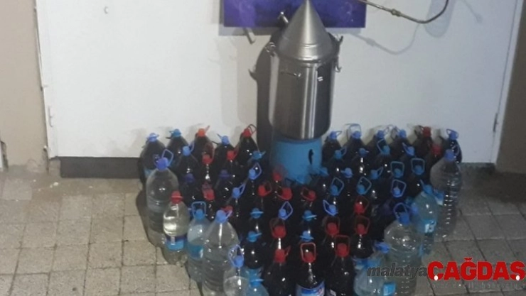 Çanakkale'de kaçak içki operasyonu