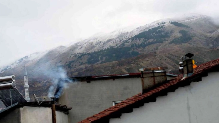Çelikhan Akdağ'a ilk kar düştü