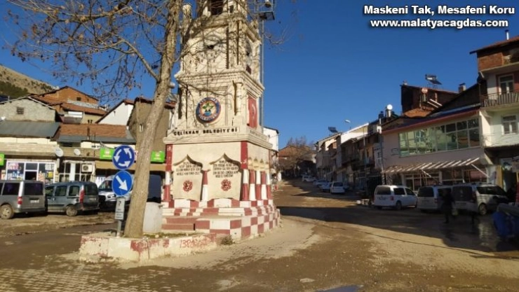 Çelikhan sokakları boş kaldı