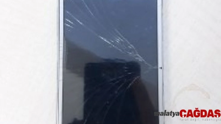 Cep telefonu hırsızı suçüstü yakalandı