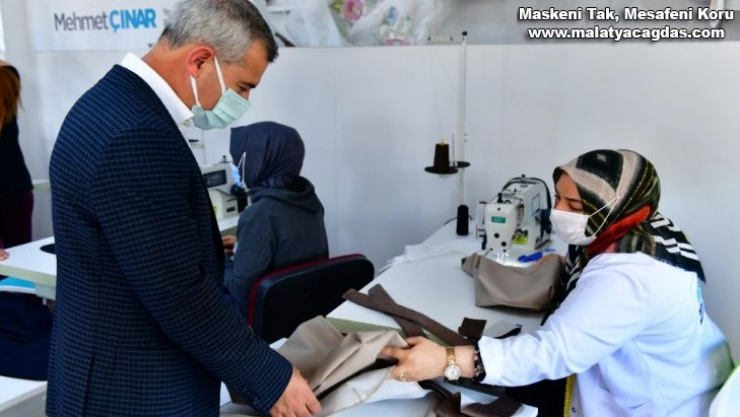 Çınar, kursiyerlerle bir araya geldi