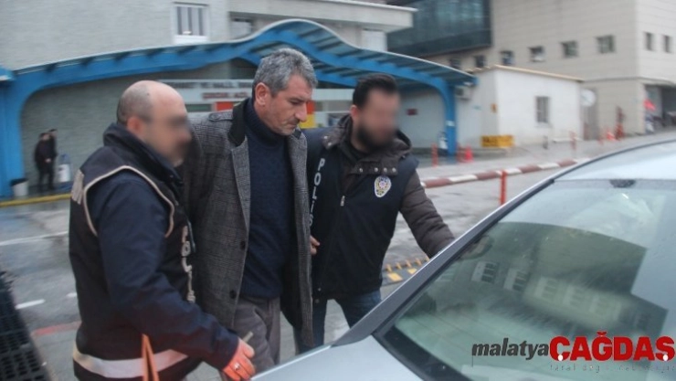 Cinayet firarisini sahte pasaport ve kimlikle yurt dışına çıkaran şüphelilere operasyon