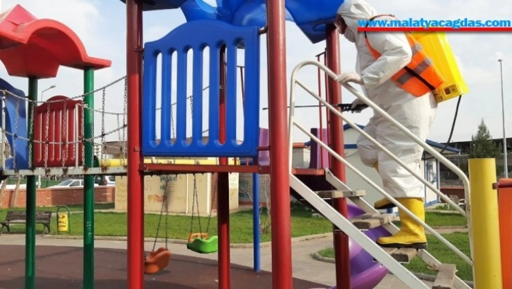Çocuk oyun parklarına korona virüs önlemi