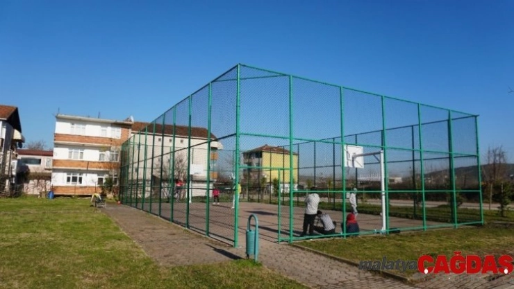 Çocuklar istedi Başkan Hürriyet yeniledi