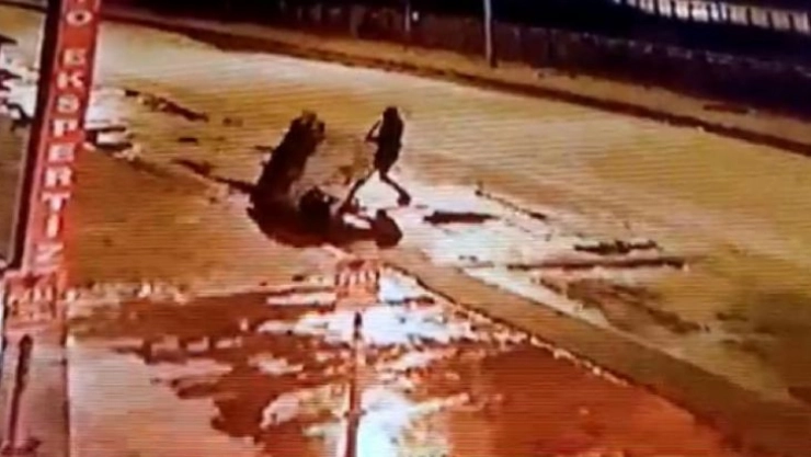 Çöp konteyner hırsızlığı kamerada