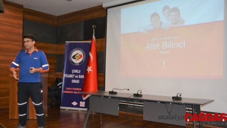 Çorlu TSO'dan deprem semineri