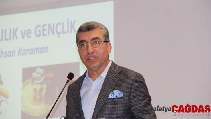 Çorum'da 'Bağımlılık ve Gençlik'konferansı