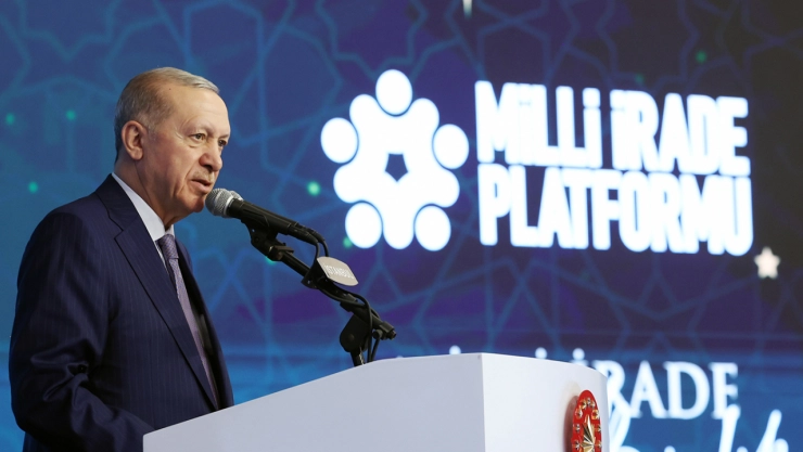 Cumhurbaşkanı Erdoğan'dan Özgür Özel'e: Mandacılık talep ediyor