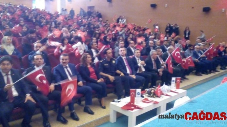 Cumhuriyetin 96. yıl dönümü Pursaklar'da coşkuyla kutlandı