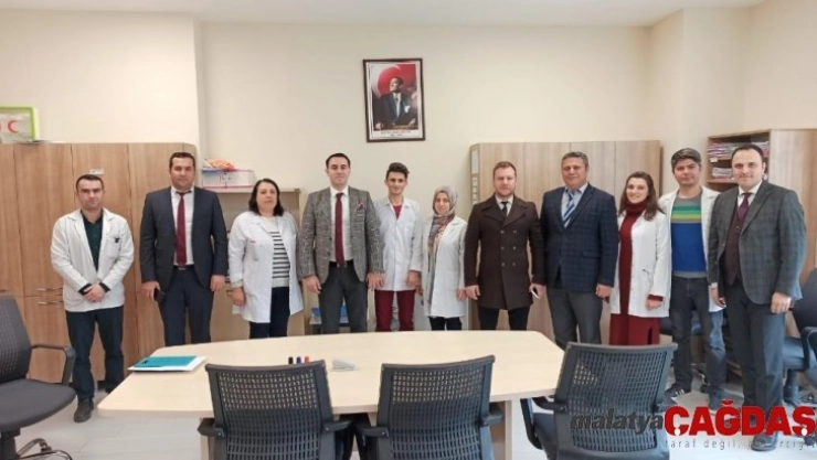 Daire Başkanı Özcan gençlik merkezini inceledi