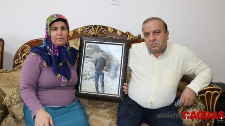 DEAŞ'a katıldığını düşündükleri çocuklarından 5 yıldır haber alamıyorlar