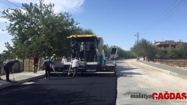 Dede Yolu'nda aşınan yollar asfaltlanıyor