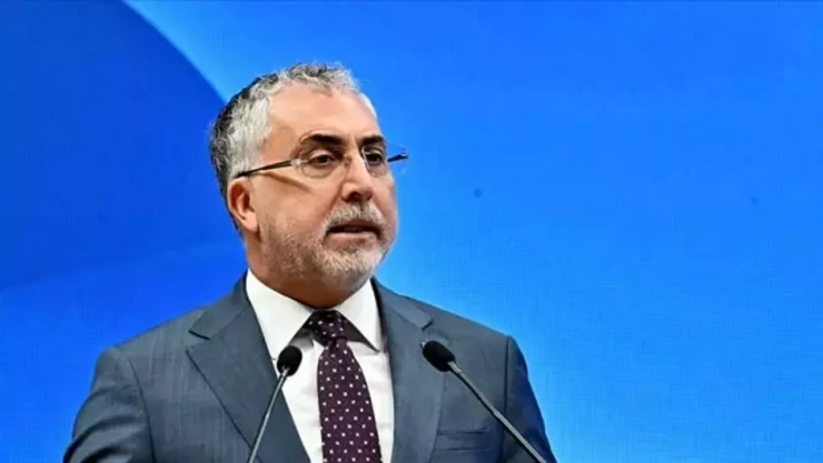 Deprem bölgesinde mücbir sebep hali 30 Kasım'a kadar uzatıldı