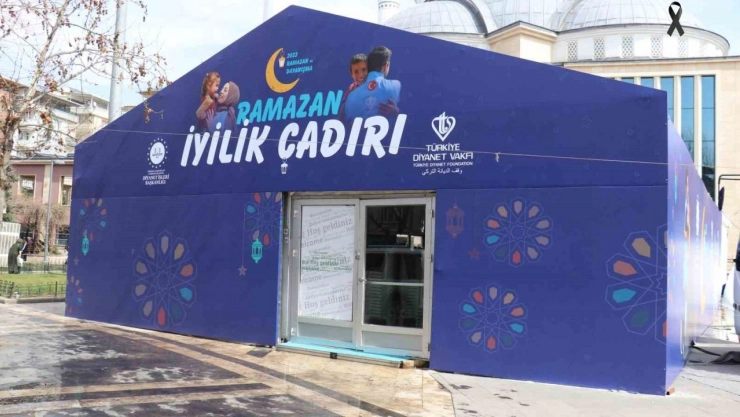 Depremlerden etkilenen Malatya'da Ramazan hazırlıkları sürüyor