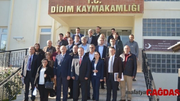 Didim'de festivale katkı sağlayanlar onurlandırıldı