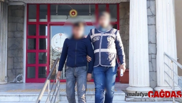 Didim'de fırın soyguncuları polisten kaçamadı