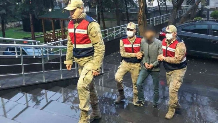 Diyarbakır'da 26 suç dosyası olan hükümlü yakalandı