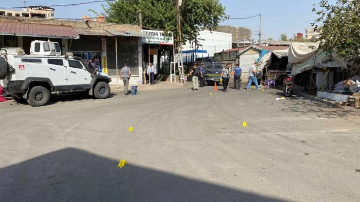 Pikap kiralama mevzusu kanlı bitti: 1'i ağır 6 yaralı