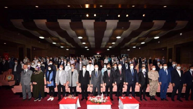 Diyarbakır'da Uluslararası Silvan ve 1. Kılıçarslan Sempozyumu gerçekleşti