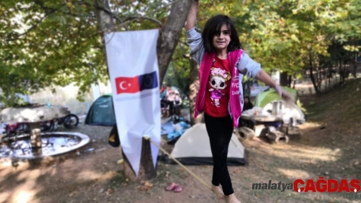 Doğa kampına başvuran 250 kişiden 100'ü katıldı