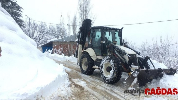 Dulkadiroğlu Belediyesi'nden karla mücadele