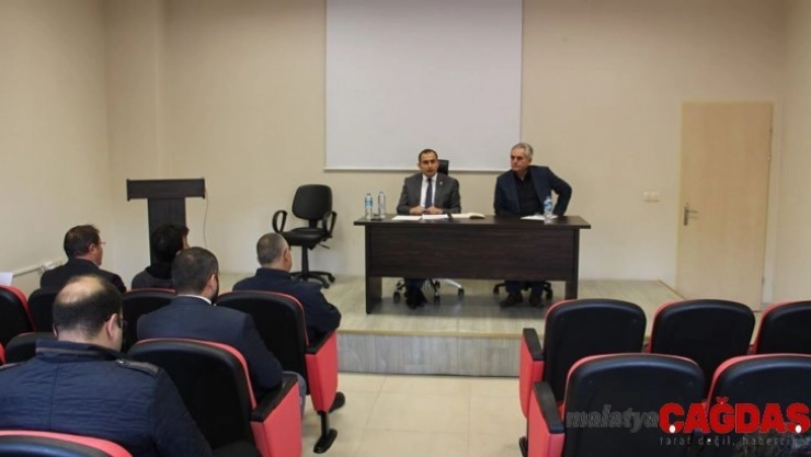 Dumlupınar'da bağımlılıkla mücadele toplantısı