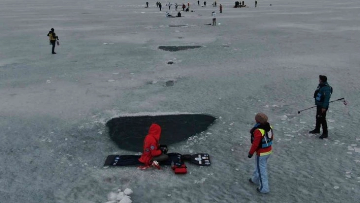 Dünya rekorunun ilk denemesi başarısızlıkla sonuçlandı