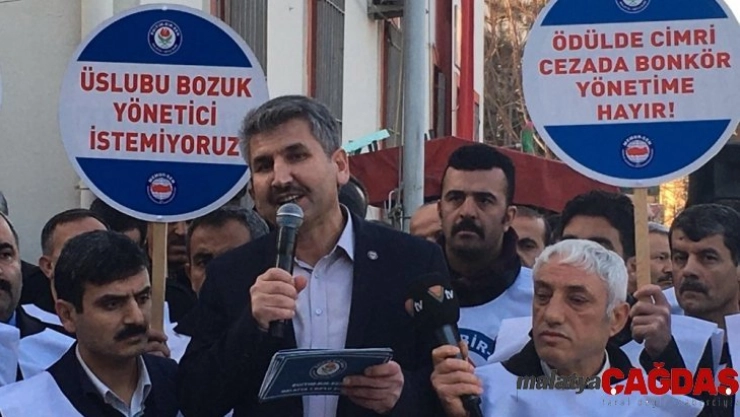 Eğitim-Bir-Sen, sözleşmeli öğretmenliğin sonlandırılmasını istiyor