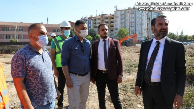 Elazığ Belediye Başkanı Şerifoğulları: 'Gece gündüz durmadan, yorulmadan çalışmaya devam ediyoruz'